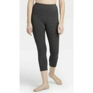 ALL in Motion™ Women's Contour Power Waist  Textured Capri Leggings Black, XS